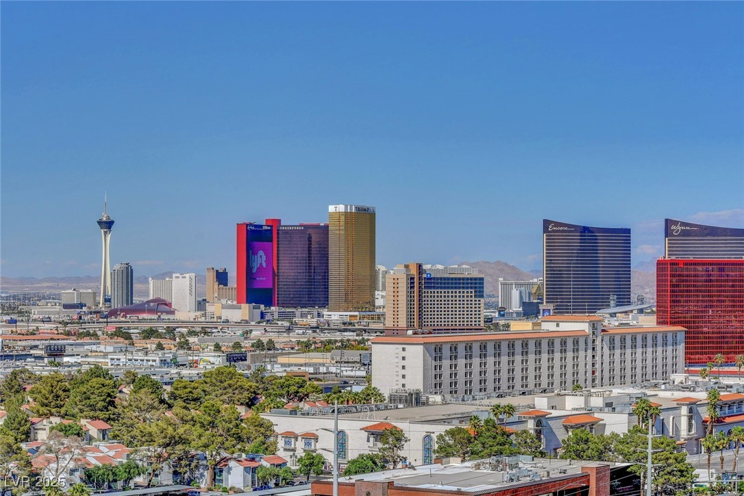 4381 West Flamingo Road, Unit 1206 Las Vegas, NV 89103 - Photo 23 of 27 View of city skyline