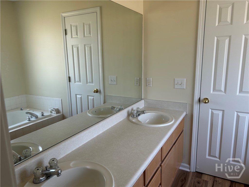 103 Ellis Drive Rincon, GA 31326 - Photo 8 of 15 master bath
