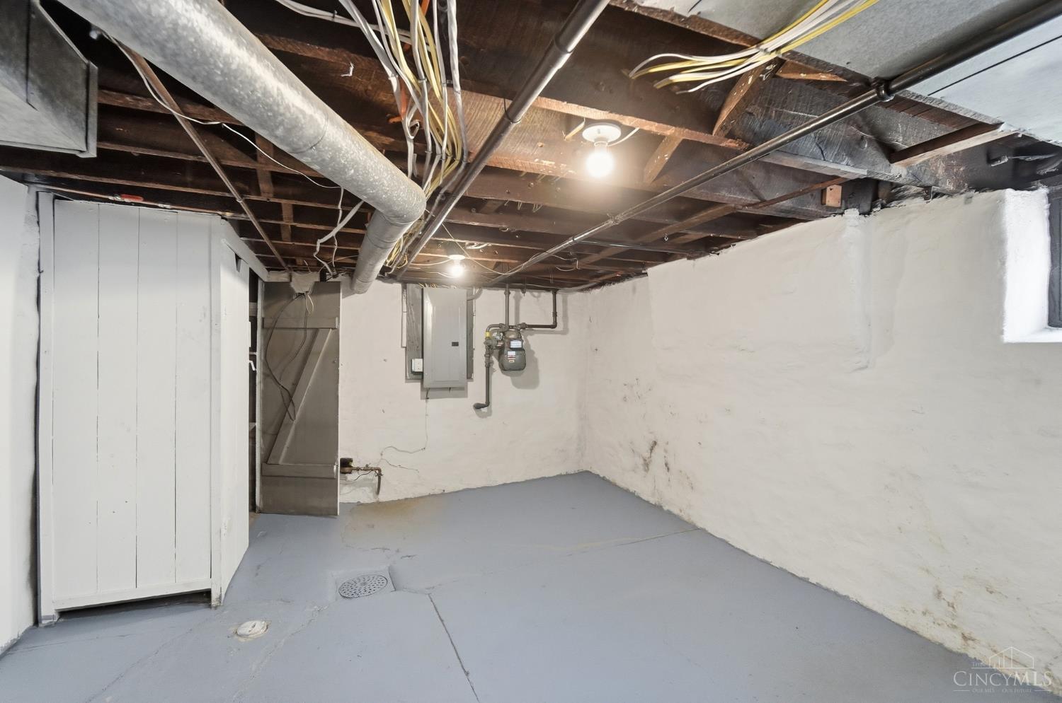 4211 Smith Road Cincinnati, OH 45212 - Photo 56 of 70 Gallery Image 56