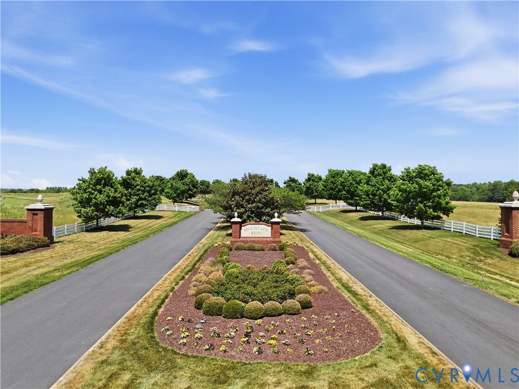 14849 Elliot Ridge Way Glen Allen, VA 23059 - Photo 70 of 78 Mountain Run/Federal Club Entrance