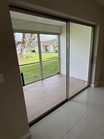 $1,975 | 9911 Sandalfoot Boulevard, Unit 105, Boca Raton, FL 33428