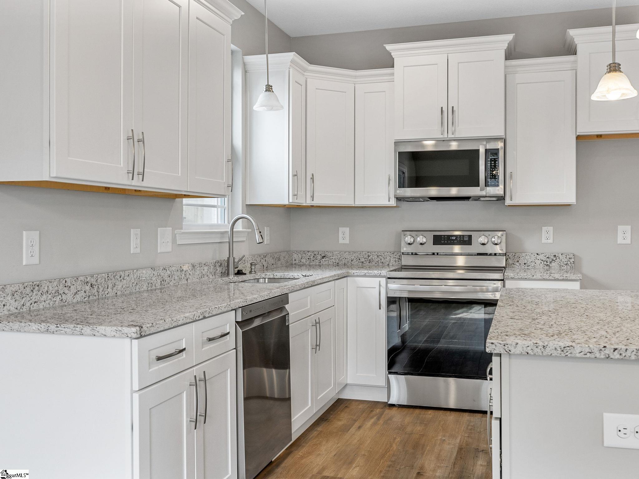 144 Plemmons Road Lyman, SC 29365 - Photo 13 of 34