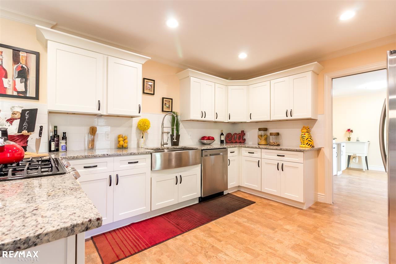 156 Shadywood Road Rochester Hills, MI 48307 - Photo 9 of 43