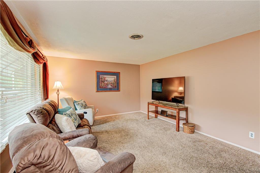 1310 Stafford Road Plainfield, IN 46168 - Photo 3 of 21 Gallery Image 3