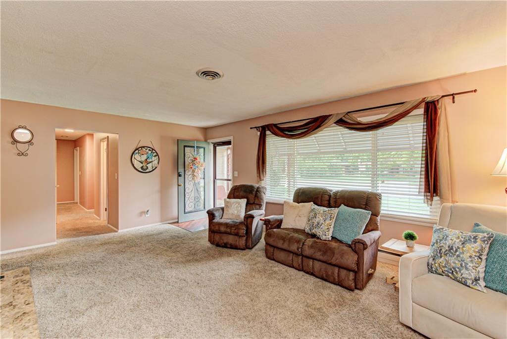 1310 Stafford Road Plainfield, IN 46168 - Photo 4 of 21 Gallery Image 4