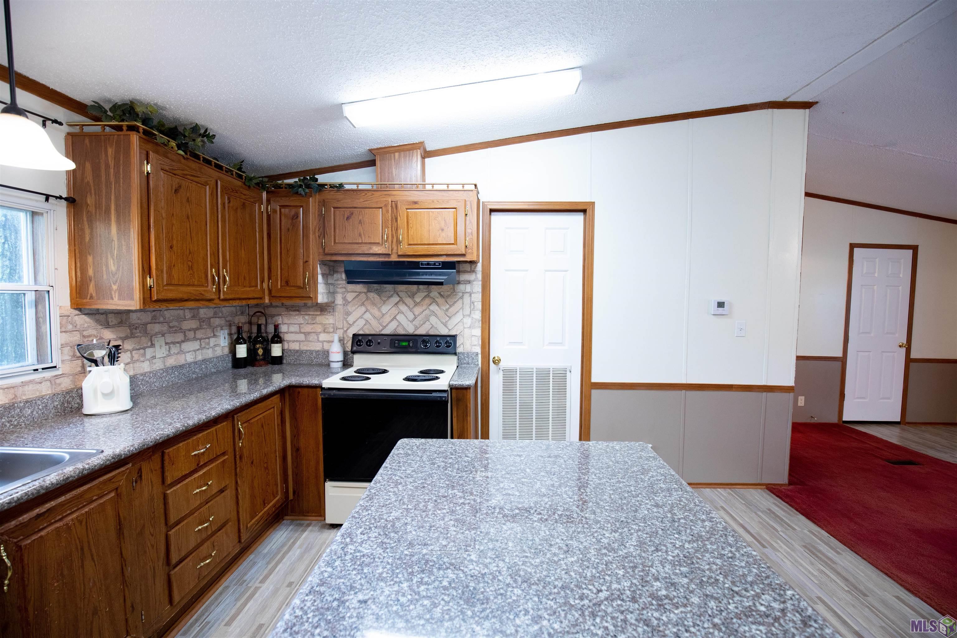 12311 Brown Road Denham Springs, LA 70726 - Photo 7 of 18 Gallery Image 7
