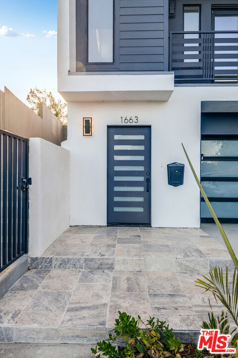 1663 Sargent Court Los Angeles, CA 90026 - Photo 5 of 20 a view of a door of house