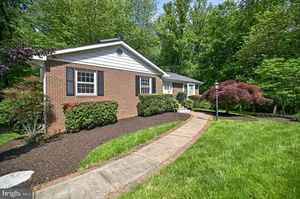$824,900 | 3142 Searsmont Place, Herndon, VA 20171