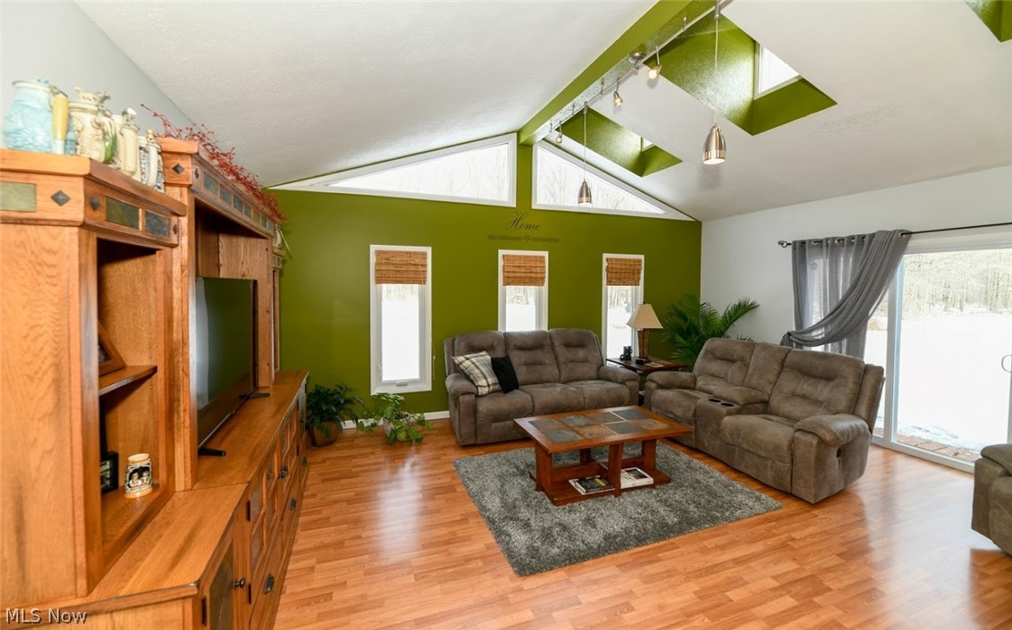4475 Lynn Road Ravenna, OH 44266 - Photo 13 of 34 Gallery Image 13