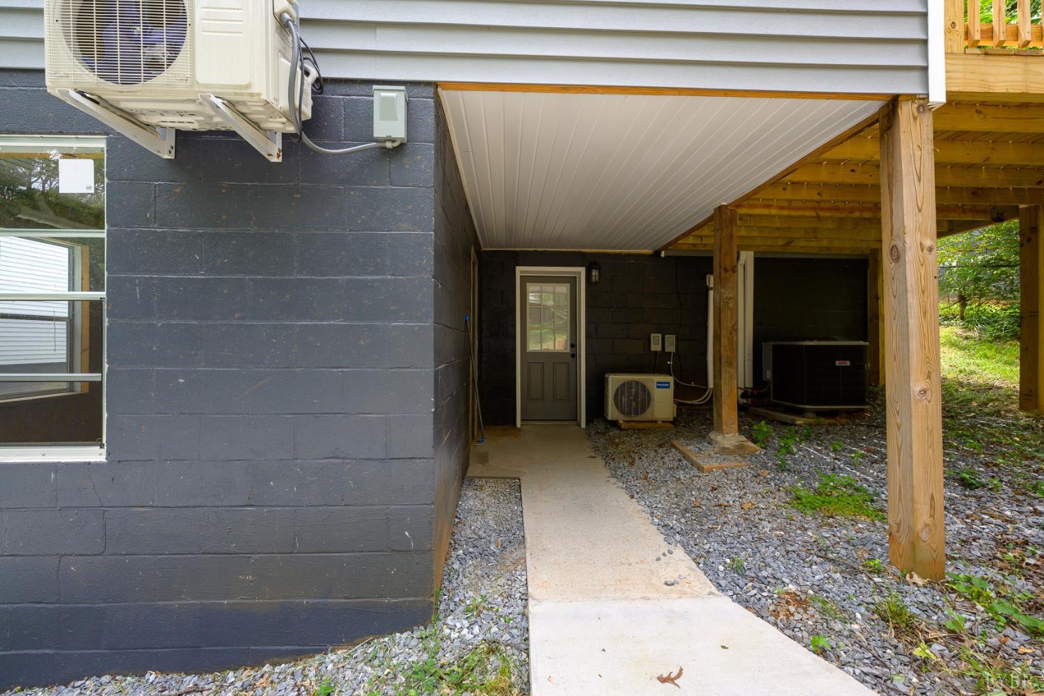634 Thomas Road Lynchburg, VA 24502 - Photo 38 of 50