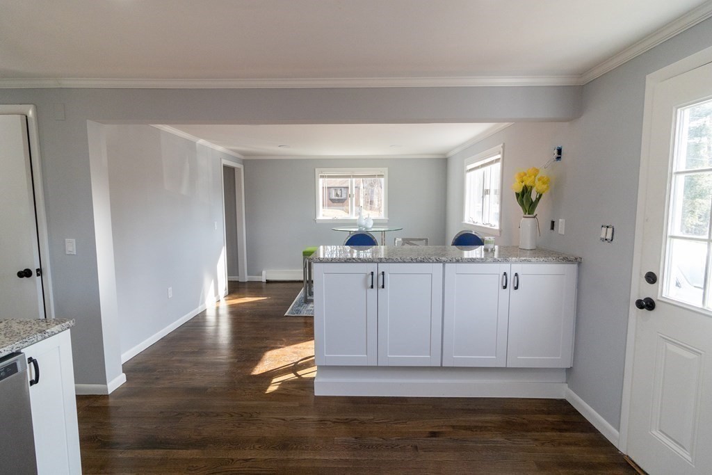 43 Old North Road Hudson, MA 01749 - Photo 11 of 26 Gallery Image 11