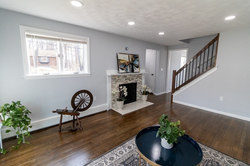 43 Old North Road Hudson, MA 01749 - Photo 13 of 26 Gallery Image 13