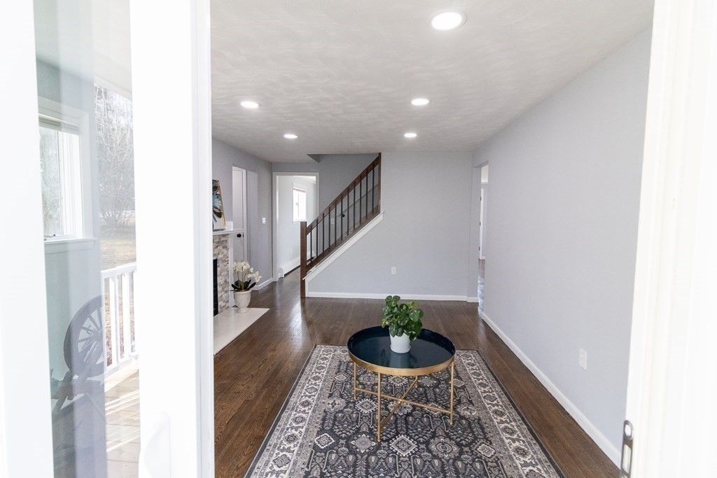 43 Old North Road Hudson, MA 01749 - Photo 14 of 26 Gallery Image 14