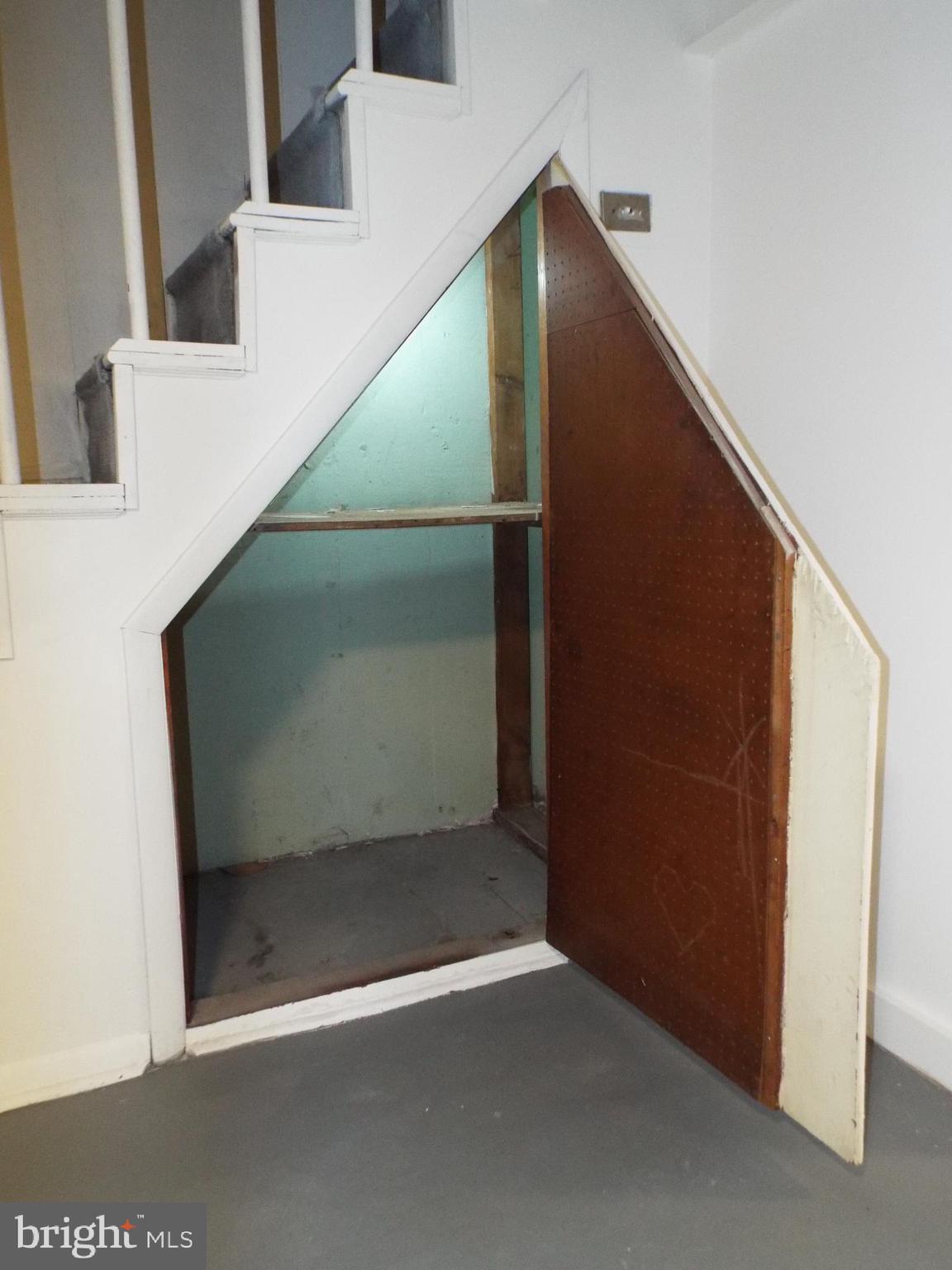 220 Ashby Road Upper Darby, PA 19082 - Photo 19 of 27 Under stair lighted storage