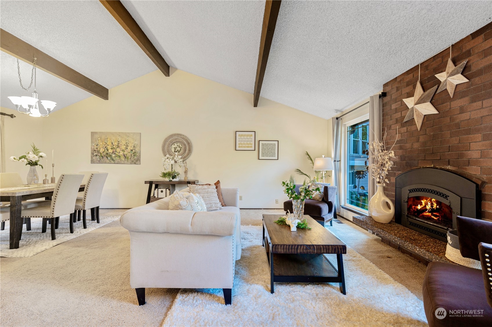 10614 Northeast 146th Street Bothell, WA 98011 - Photo 3 of 23 Gallery Image 3