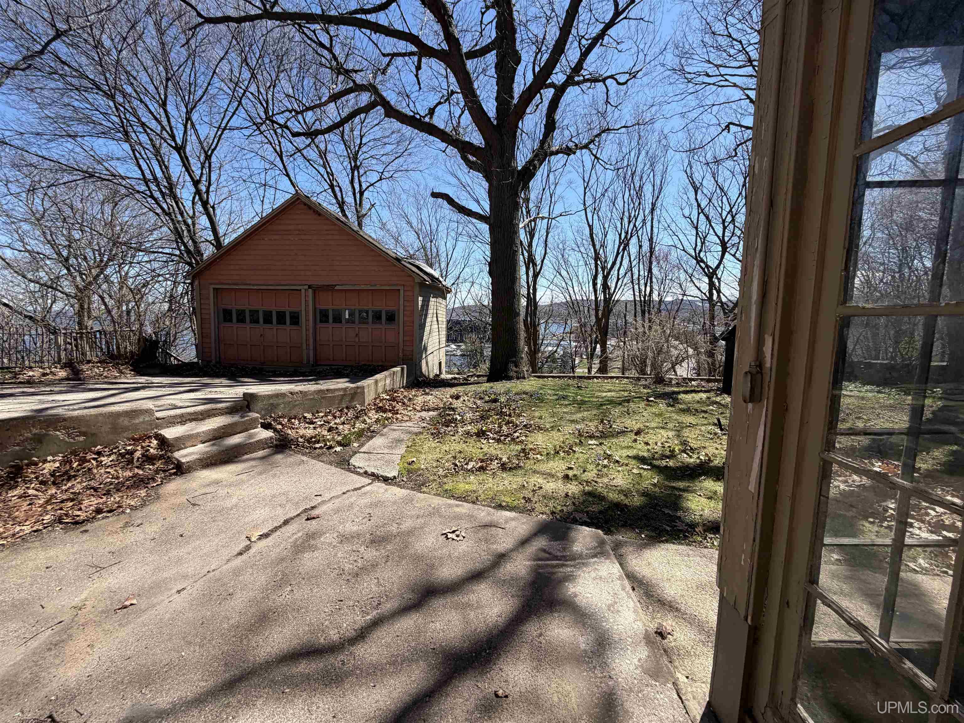 206 East Ridge Street Marquette, MI 49855 - Photo 4 of 92