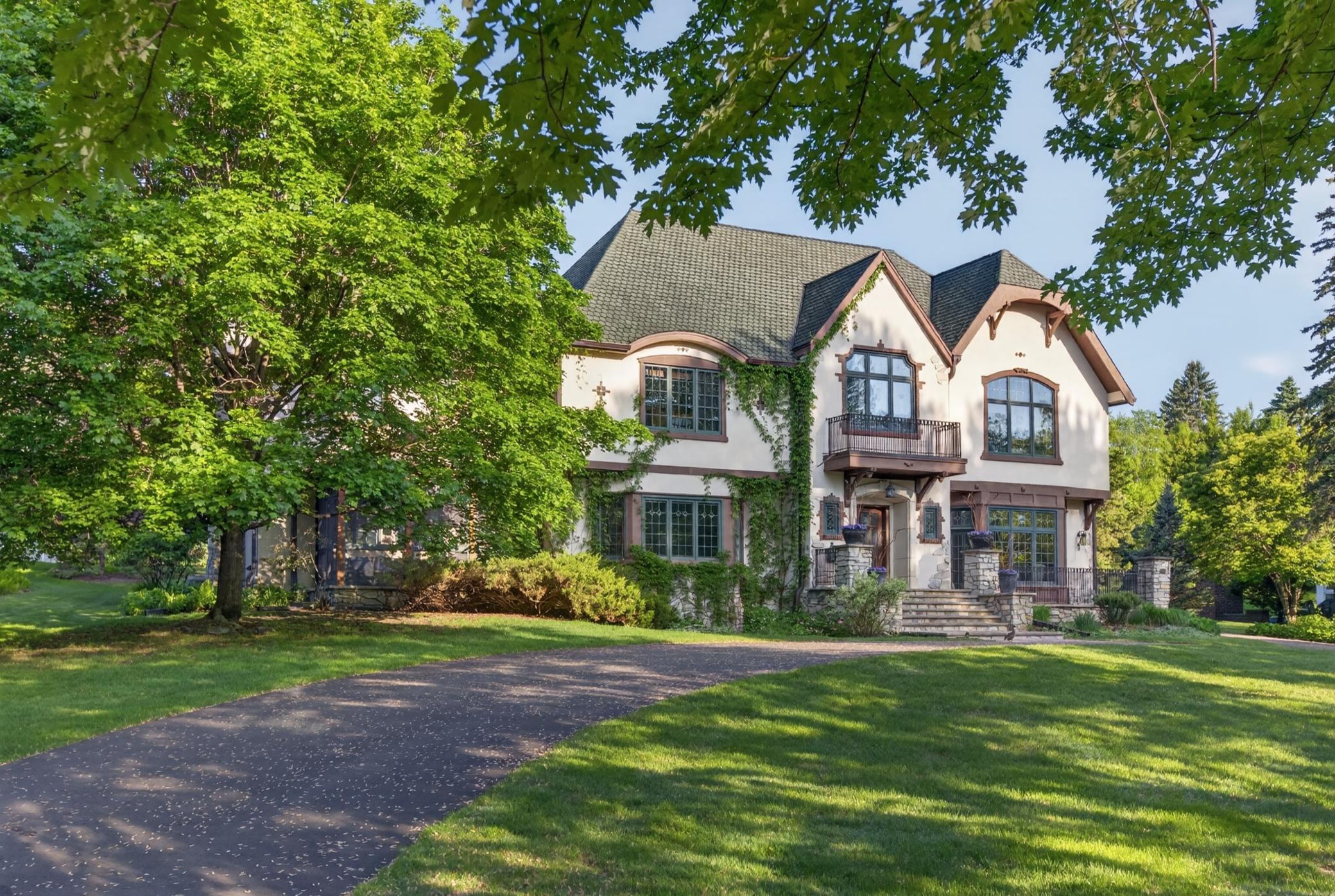 3 Circle East Edina, MN 55436 - Photo 1 of 32