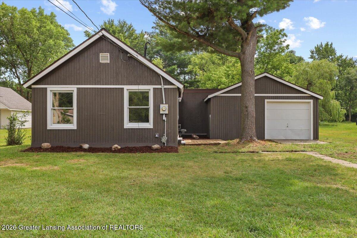 4725 Hughes Road Lansing, MI 48910 - Photo 1 of 19 02-Photo Aug 06 2026, 11 25 00 AM (2)
