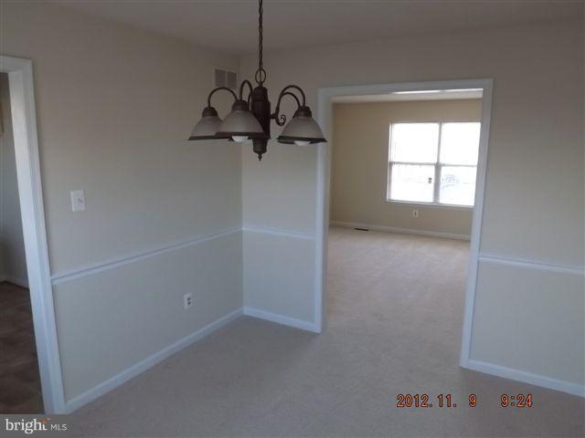 307 Woodrow Road Winchester, VA 22602 - Photo 3 of 16 Dining Room