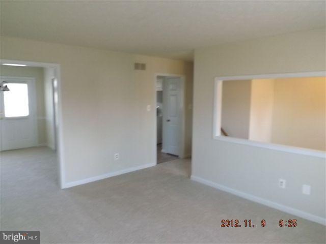 307 Woodrow Road Winchester, VA 22602 - Photo 8 of 16 Family Room