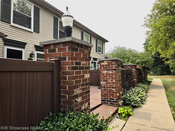 $1,345 | 41348 Northwind Drive, Canton, MI 48188