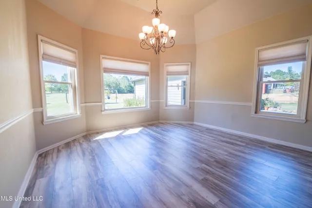 $350,000 | 196 Moore Crossing South, Byhalia, MS 38611