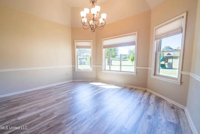 $350,000 | 196 Moore Crossing South, Byhalia, MS 38611