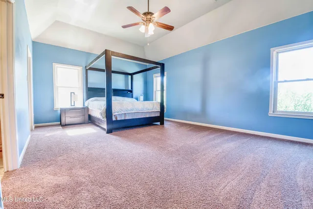 $350,000 | 196 Moore Crossing South, Byhalia, MS 38611