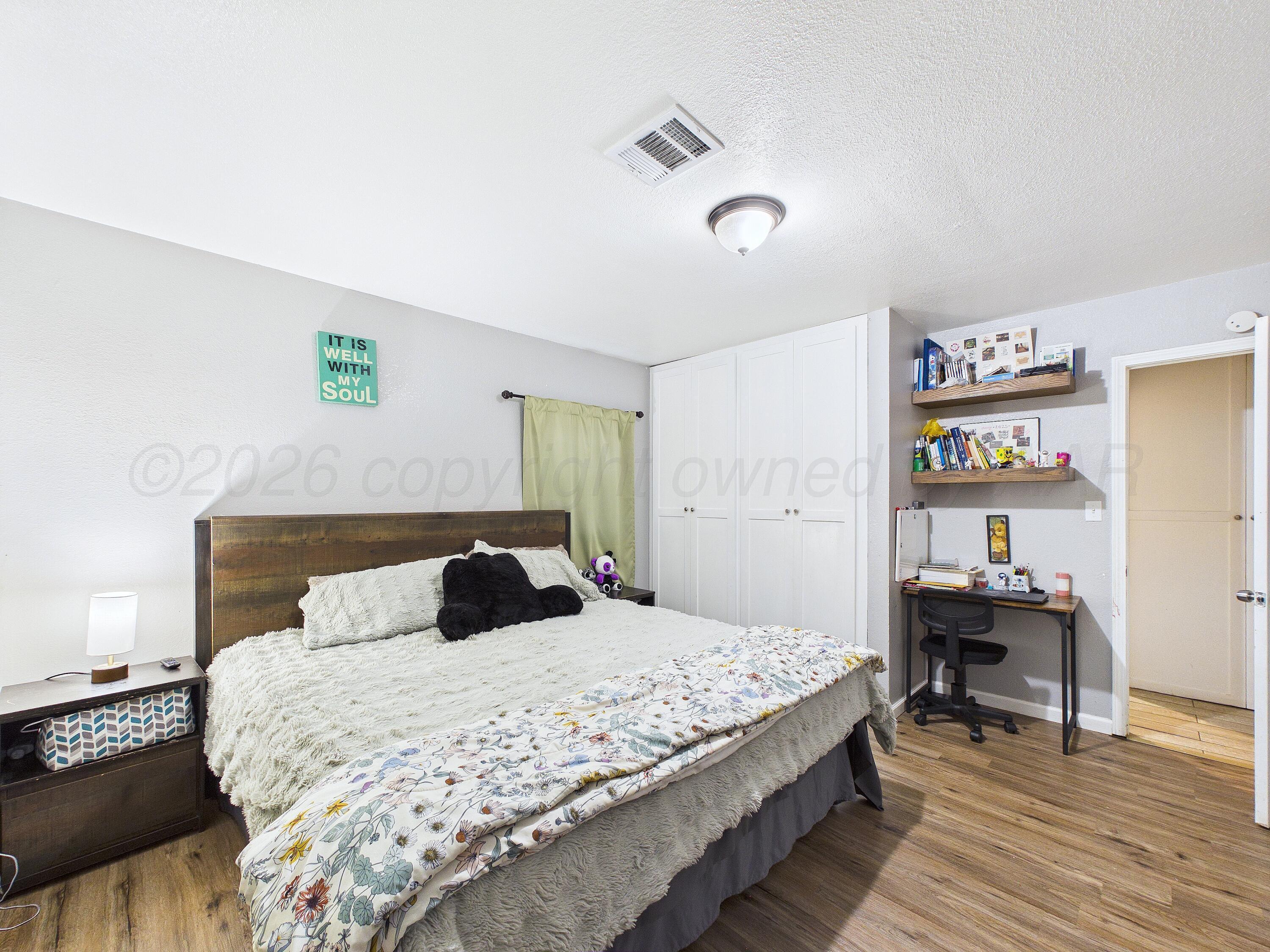 1103 Bluebell Street Amarillo, TX 79107 - Photo 11 of 18 CAM06347G6-PR0022-STILL022