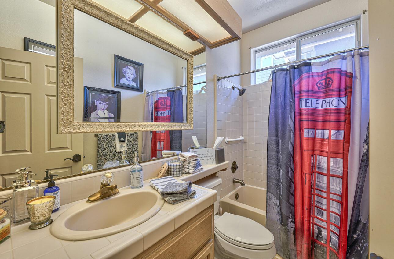 17763 Riverbend Road Salinas, CA 93908 - Photo 34 of 39 Gallery Image 34