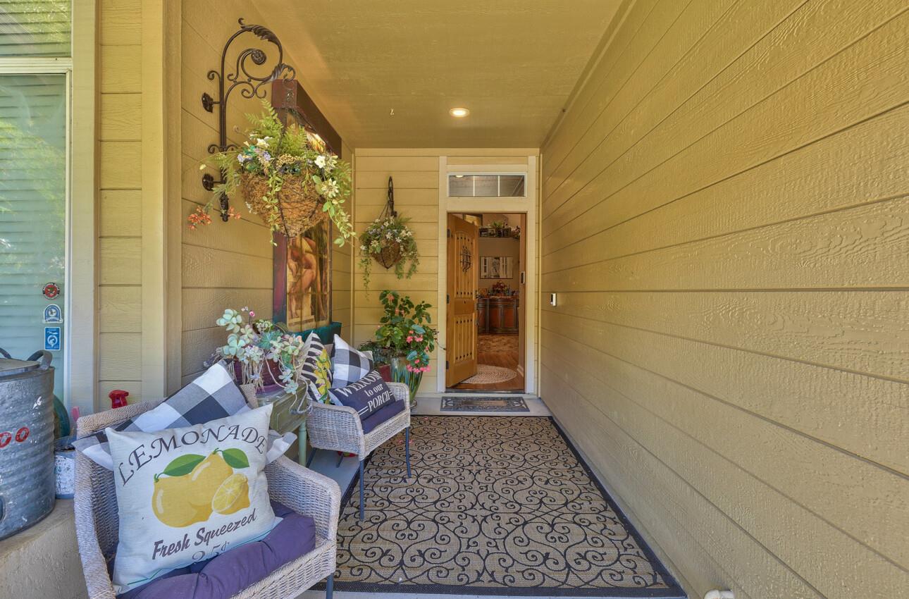 17763 Riverbend Road Salinas, CA 93908 - Photo 4 of 39 Gallery Image 4