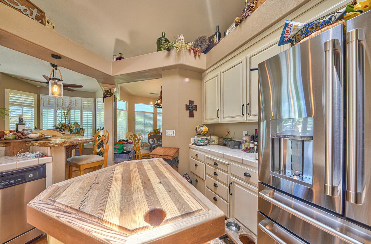 17763 Riverbend Road Salinas, CA 93908 - Photo 10 of 39 Gallery Image 10