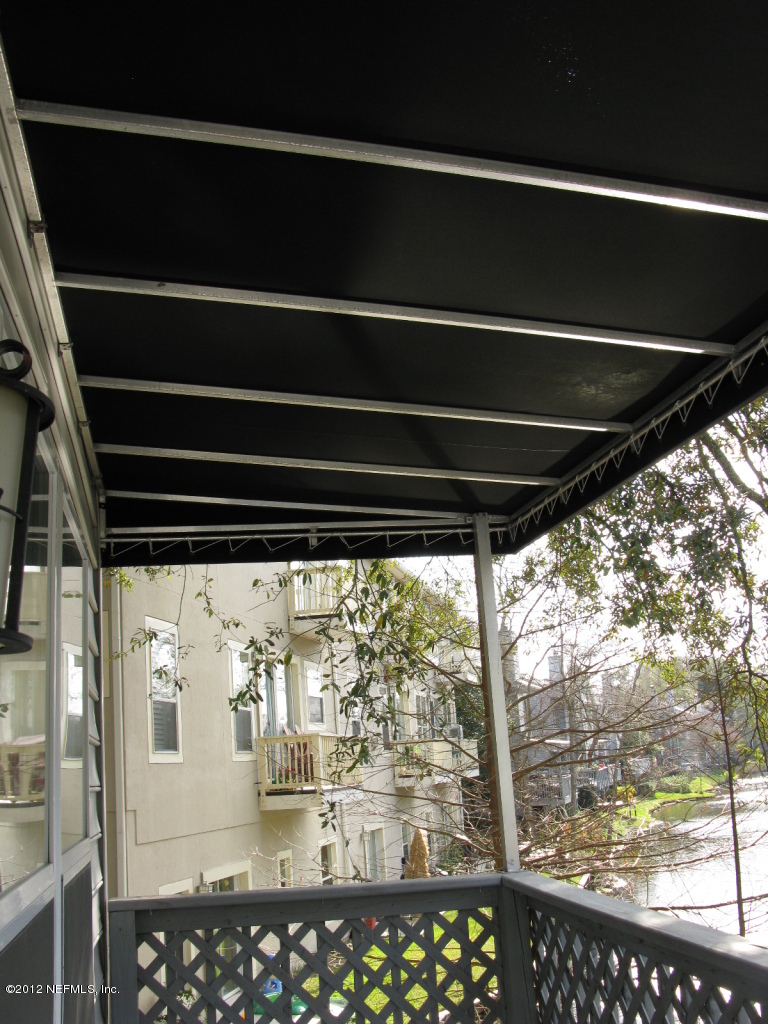 5428 Stanford Road Jacksonville, FL 32207 - Photo 15 of 20 a view of a glass door