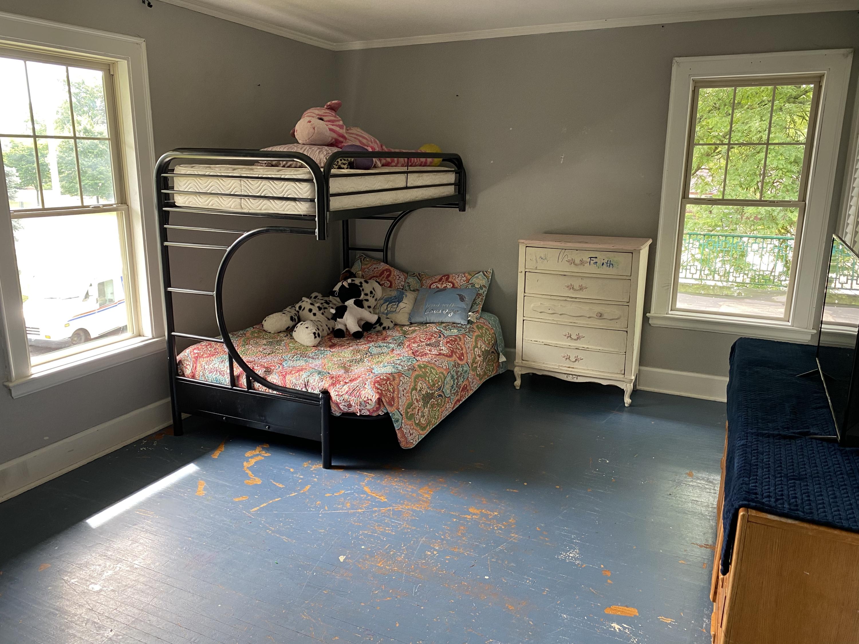906 East Chicago Road Sturgis, MI 49091 - Photo 15 of 19 DD532EF3-4820-49A3-8218-ED90D6FE8635