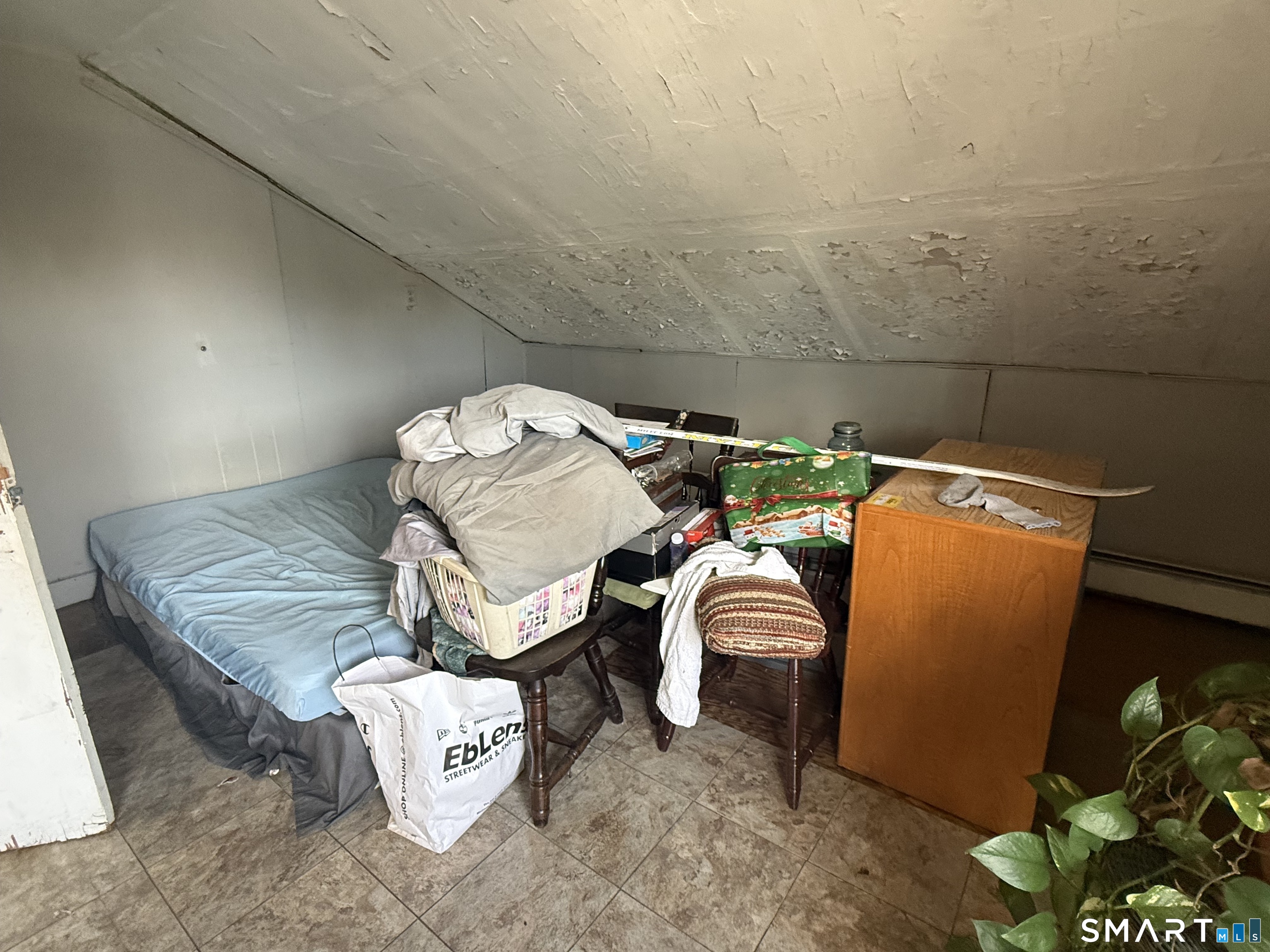 169 James Street New Haven, CT 06513 - Photo 12 of 30 a utility room with dryer and washer