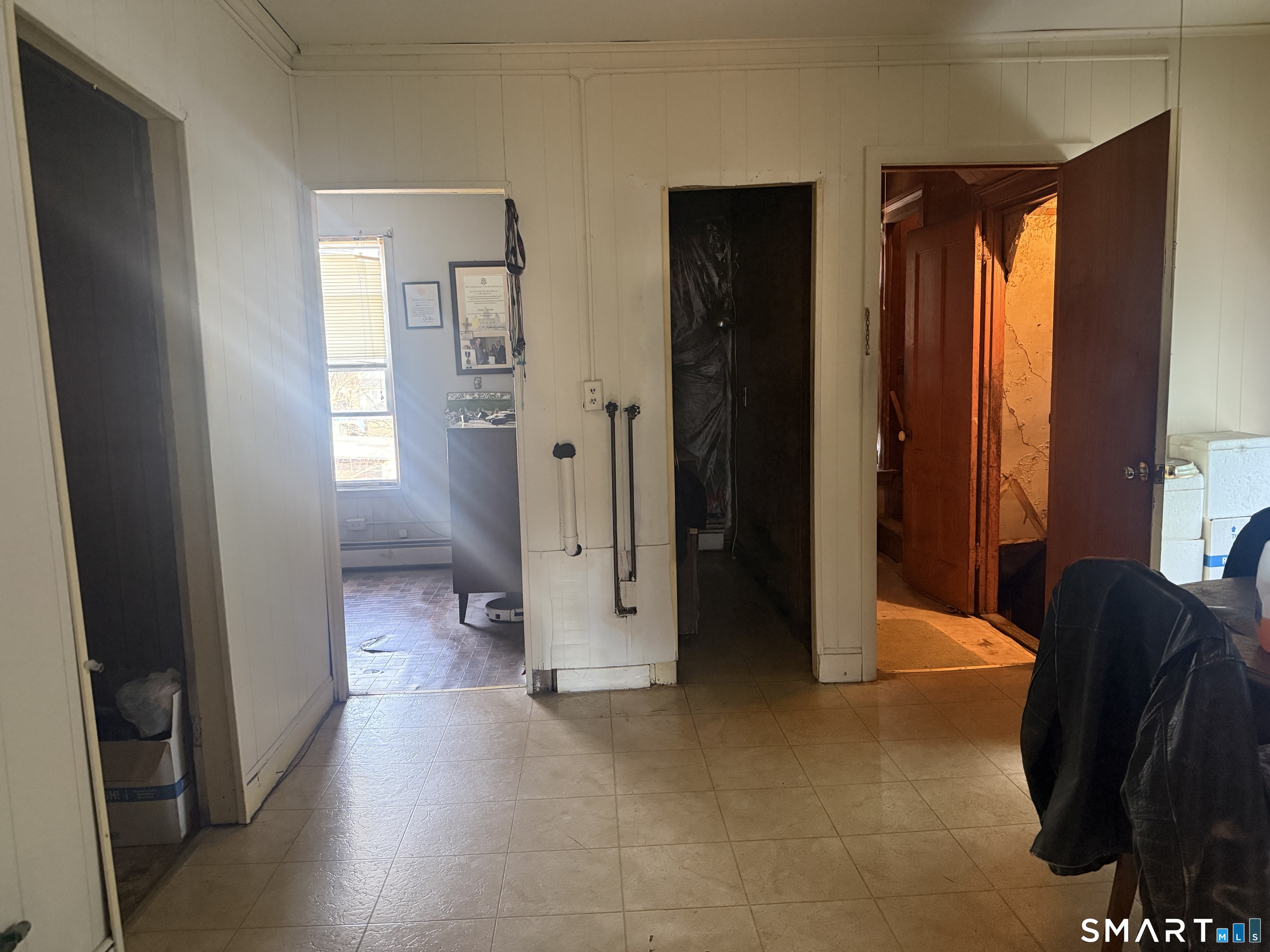 169 James Street New Haven, CT 06513 - Photo 28 of 30 a view of hallway with furniture and a large window