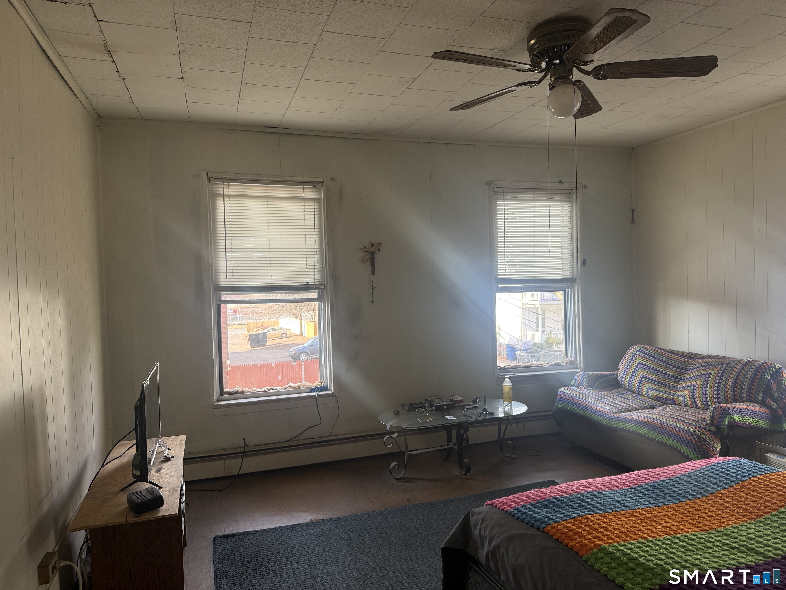 169 James Street New Haven, CT 06513 - Photo 29 of 30 a bedroom with furniture and a window