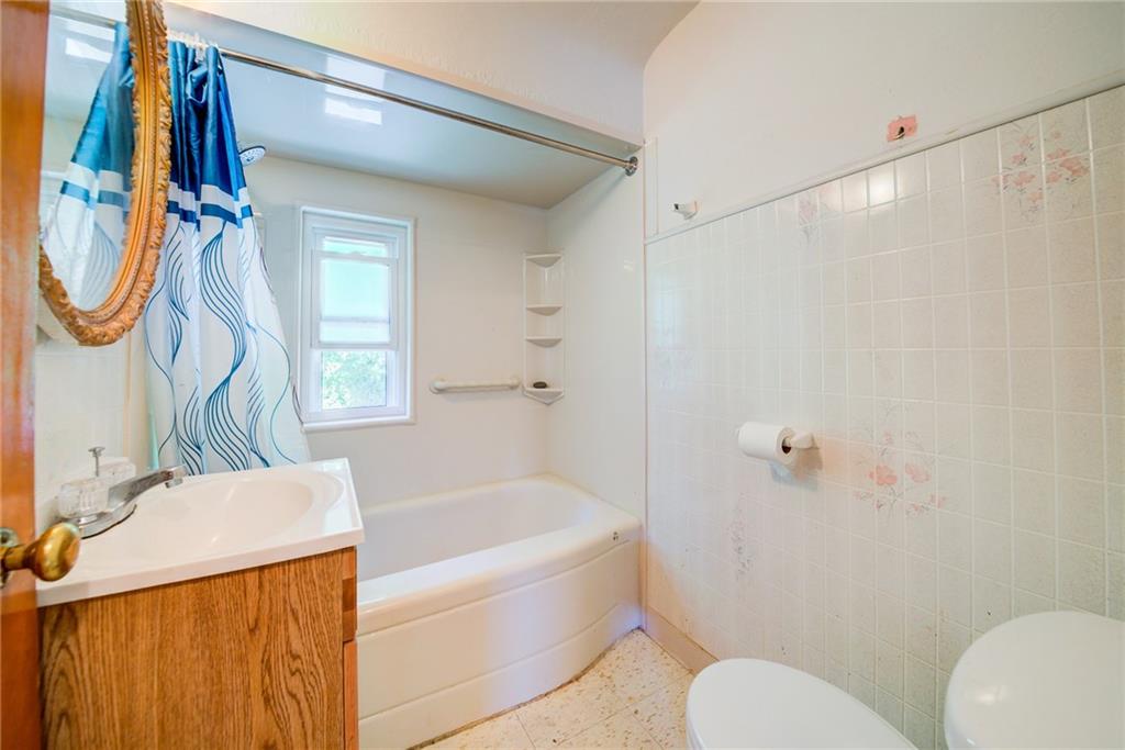 210 East Garden Road Pittsburgh, PA 15227 - Photo 15 of 23 main bath is updated
