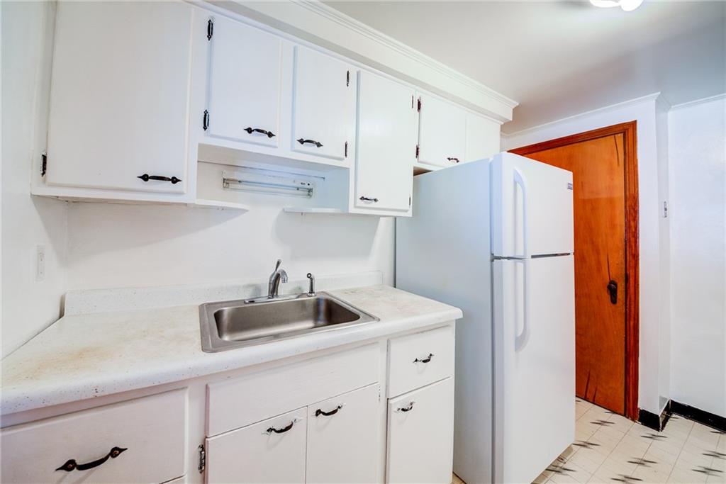 210 East Garden Road Pittsburgh, PA 15227 - Photo 8 of 23 Gallery Image 8