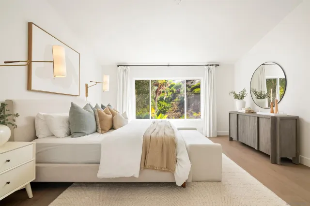 $2,699,000 | 1040 Van Nuys Street, San Diego, CA 92109