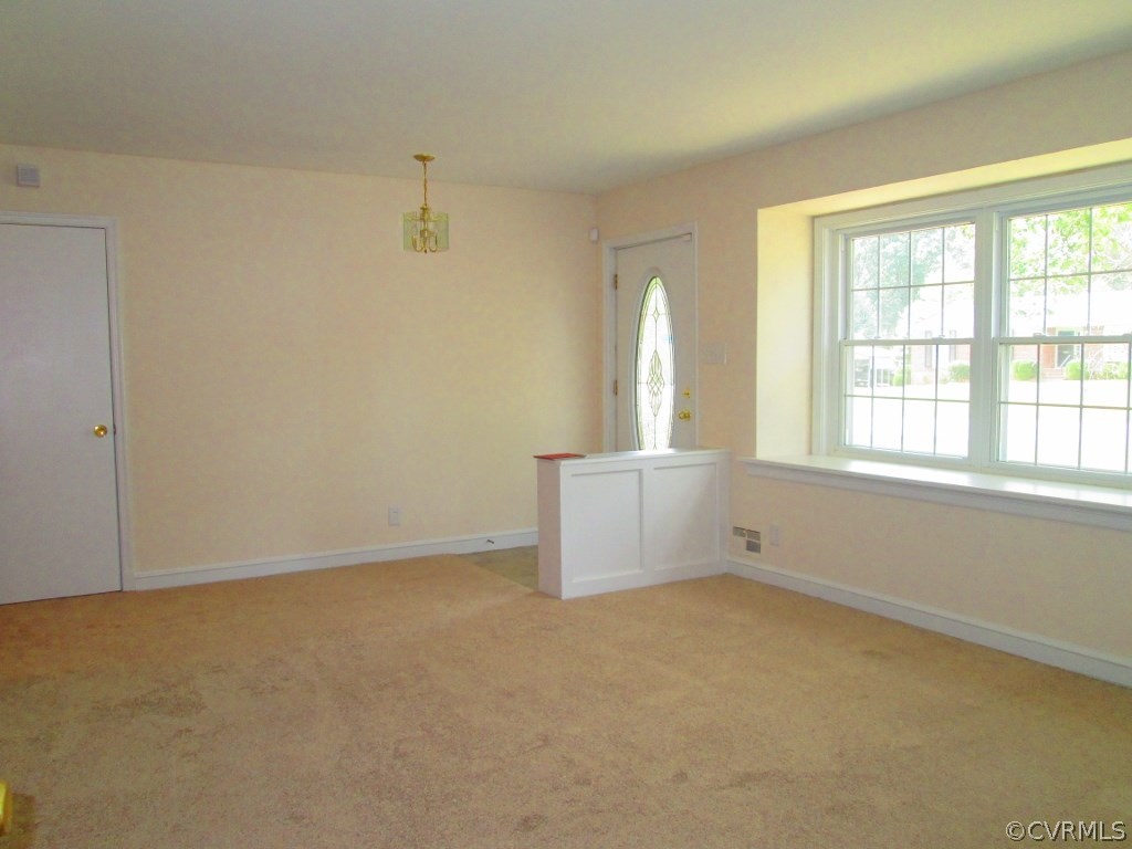 4875 Burnham Road North Chesterfield, VA 23234 - Photo 9 of 18