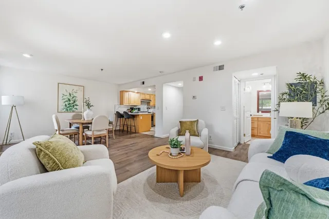 $990,000 | 627 East El Camino Real, Unit 106, Sunnyvale, CA 94087