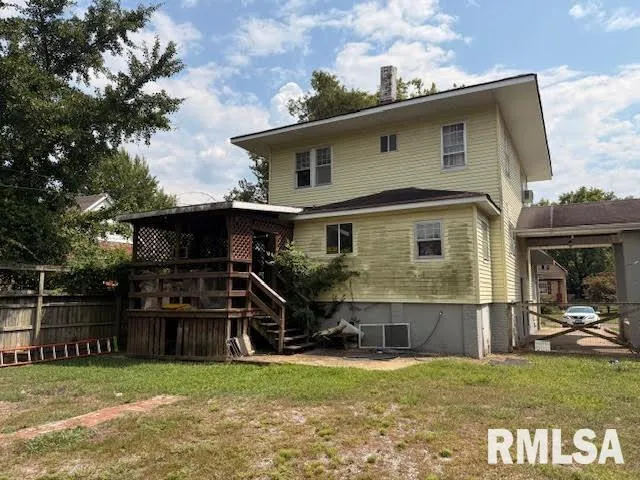 $62,000 | 210 West Lincoln Street, Harrisburg, IL 62946