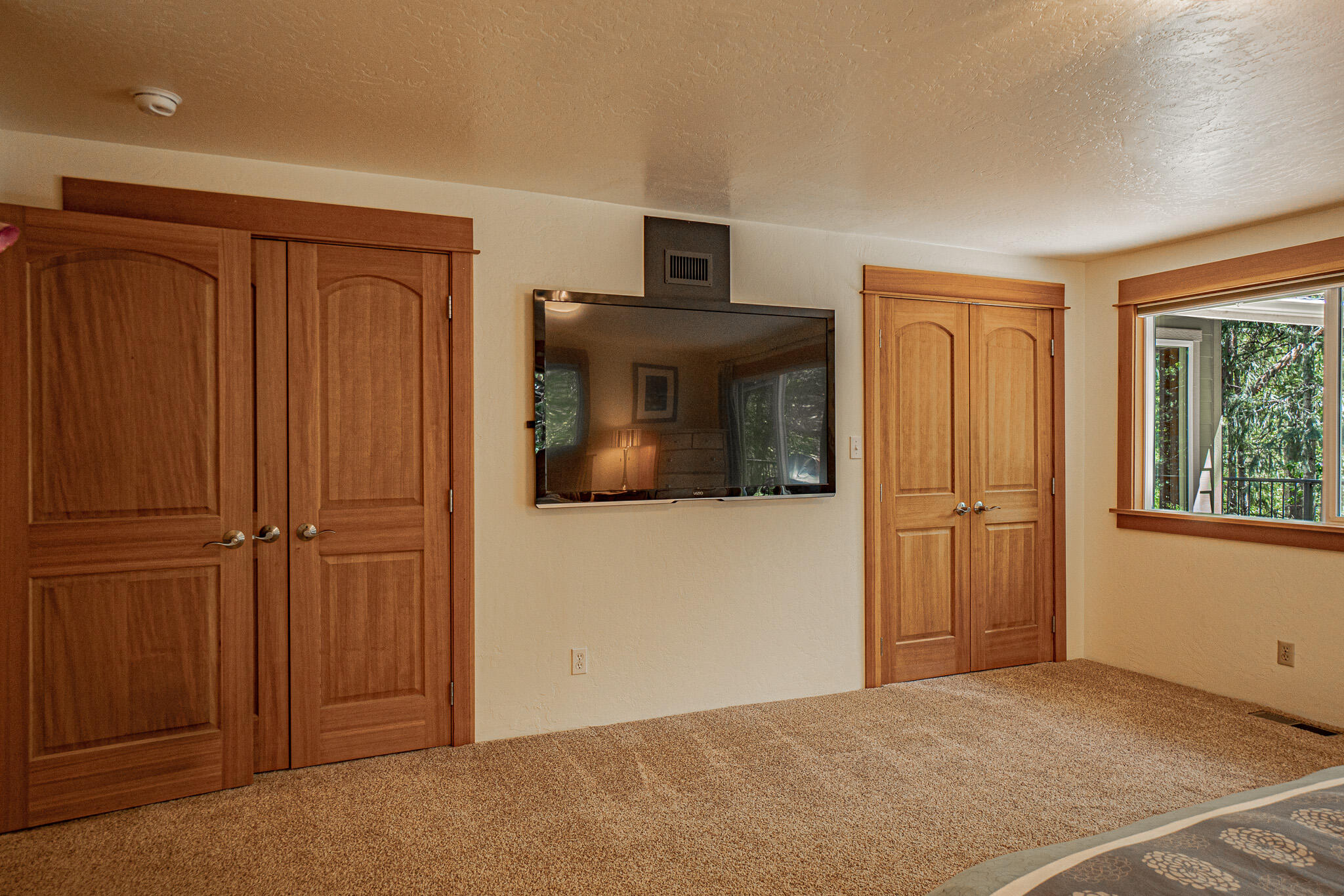 3200 Anderson Creek Road Talent, OR 97540 - Photo 25 of 69 DSC09794-HDR