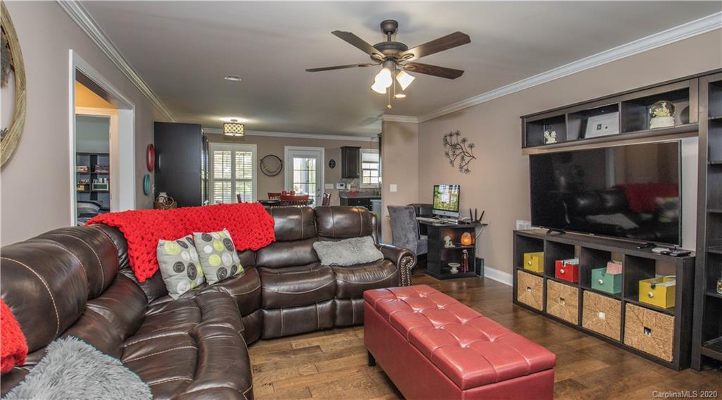 1365 Landsford Road, Unit 3 Edgemoor, SC 29712 - Photo 3 of 22