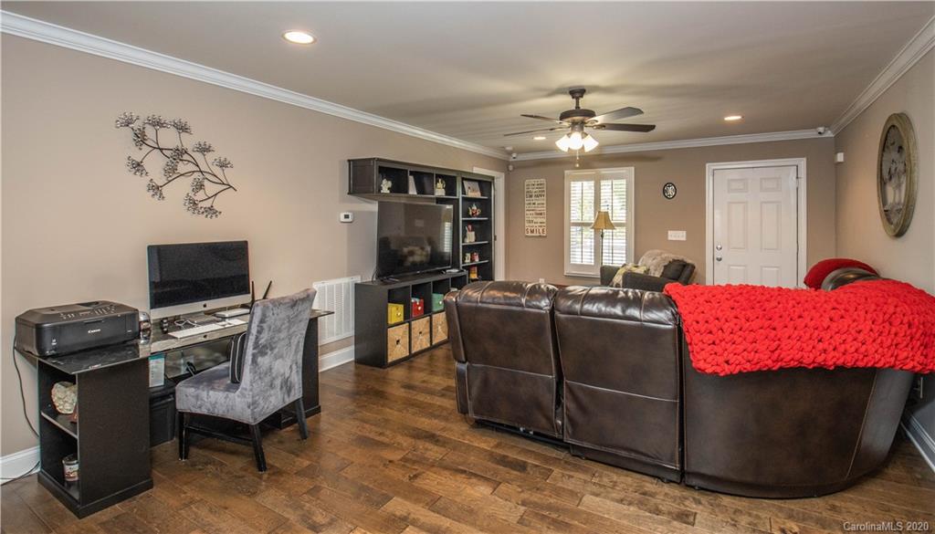 1365 Landsford Road, Unit 3 Edgemoor, SC 29712 - Photo 6 of 22