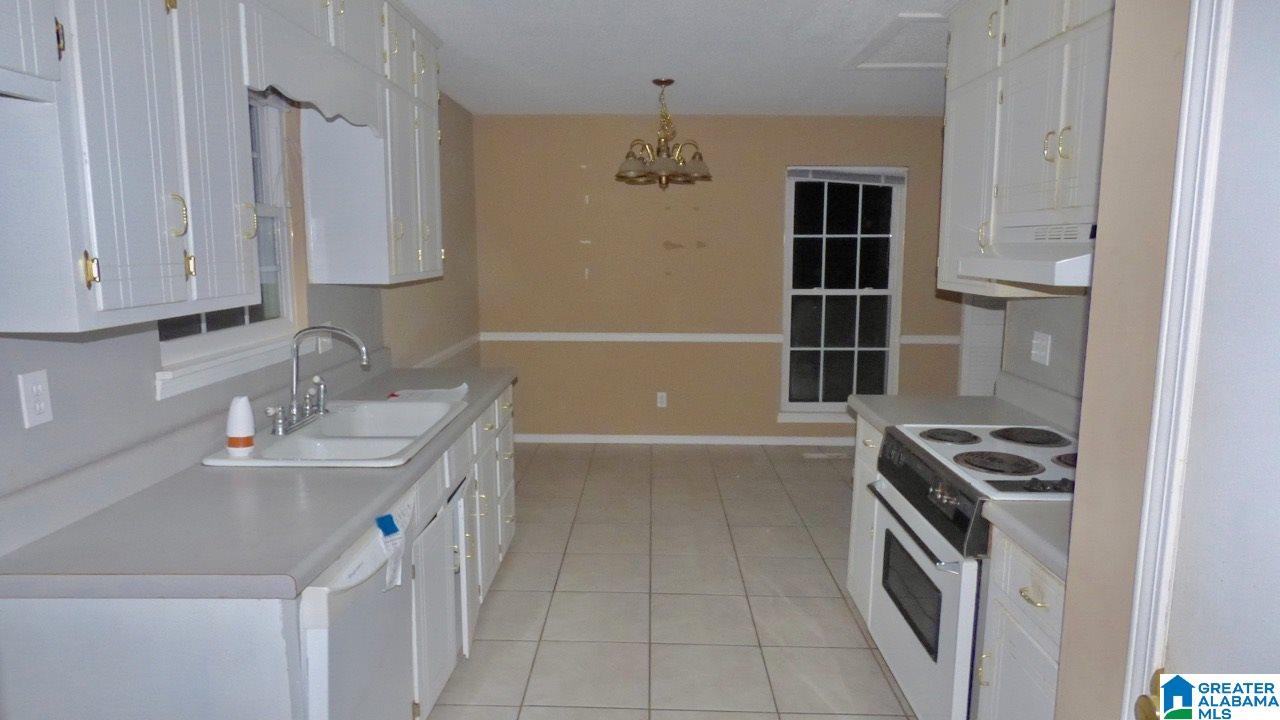 38 Bart Circle Alabaster, AL 35007 - Photo 9 of 13
