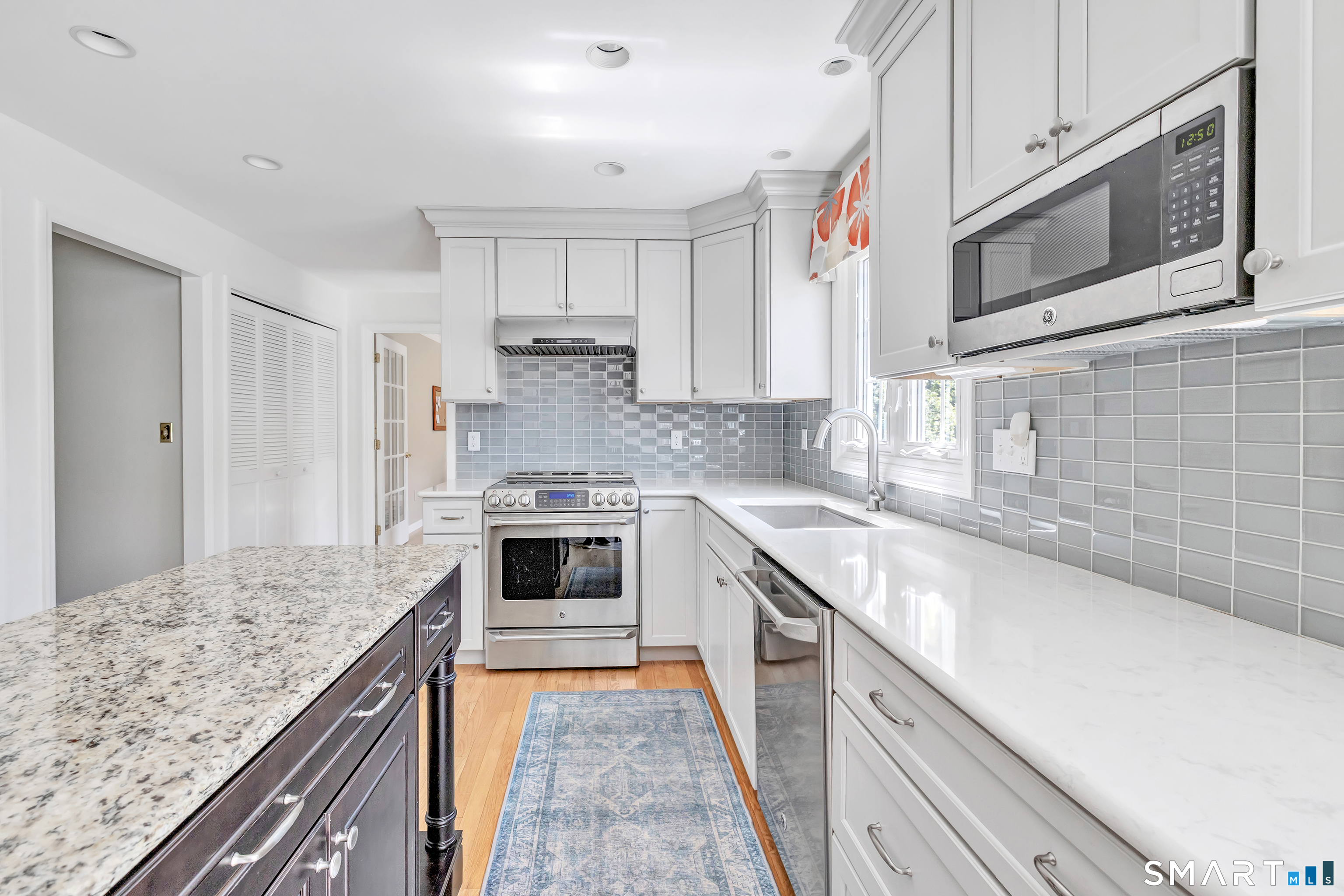 73 Field Rock Road Monroe, CT 06468 - Photo 13 of 40