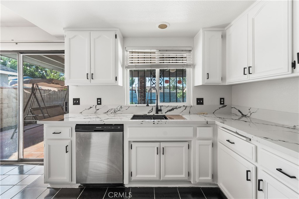 5241 East Ave R 12 Palmdale, CA 93552 - Photo 22 of 48 Gallery Image 22