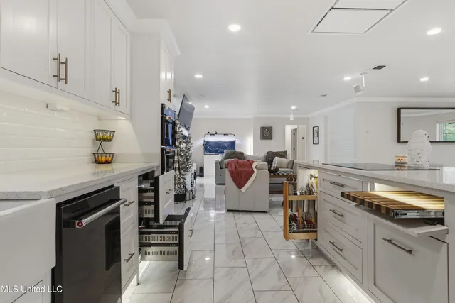 $720,000 | 14247 North Swan Road, Gulfport, MS 39503